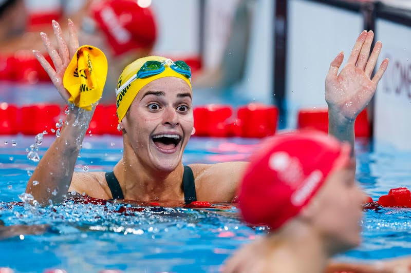 W200 Back: McKeown Matches Egerszegi & Joins Matthes In Back-To-Back  Double-Double Club