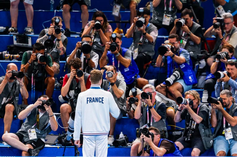 Marchand Leads Wave Of Swimming Flag-Bearers St Paris Closing post image