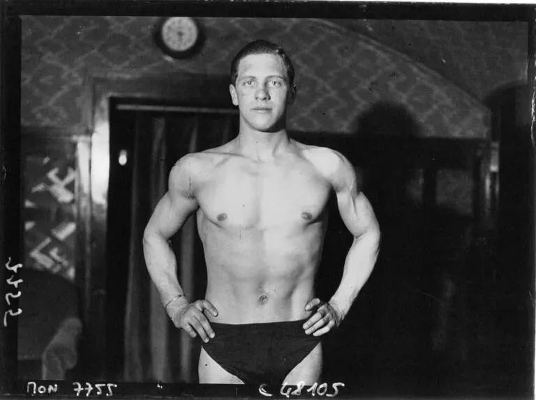 On This Day In History - Cartonnet Sets The Pace En Route To Controversy post image